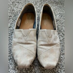 TOMS Gold Foil Pineapple Flats